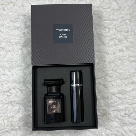 Tom Ford Oud Wood gift set